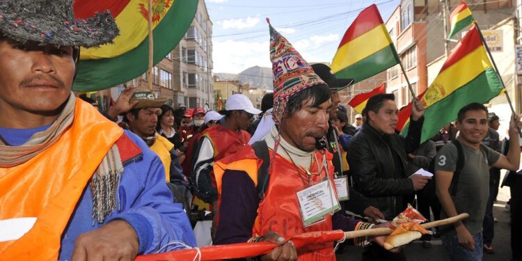 ¡Buenas noticias! Dominicanos podrán viajar sin visa a Bolivia