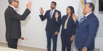 PRM escoge a Cristóbal Venerado Castillo como vocero de su bloque en Senado