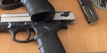 Policía ocupa 3 armas de fuego y detiene varios hombres por robo en Los Guaricanos, SDN