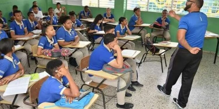 Ministro Educación describe 3 condiciones clave para que escuelas dominicanas se transformen