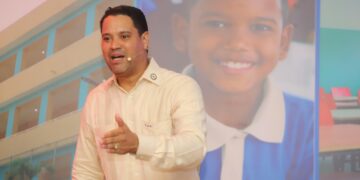 Amador Figaris resalta avances durante sus 4 años frente a la Regional 15 de Educación