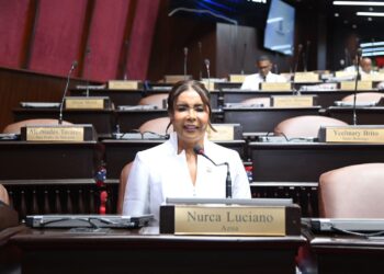 Nurca Luciano asegura estar comprometida con el progreso de Azua