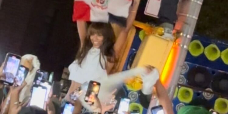 ¡Nueva colaboración a la vista! Tokischa y ASAP Rocky graban juntos en Washington Heights