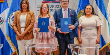 Comisión de Salud del PARLACEN y Sociedad Dominicana de Infectología firman Carta de Intención