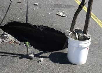 Residentes en Rincón de Yuboa piden reparación urgente de su carretera en marcado deterioro