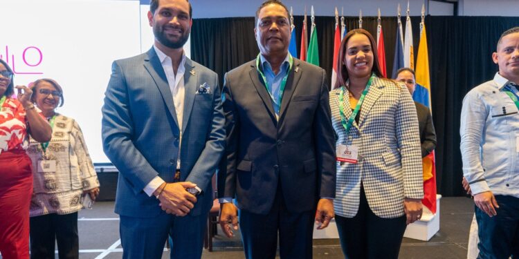 Alcaldesa Betty Gerónimo participa en "Experiencia Puerto Rico 2024″