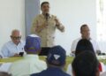 Ministro de Agricultura Limber Cruz llega a Constanza en la "Ruta de Solidaridad Agropecuaria"