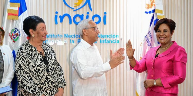 Josefa Castillo asume dirección ejecutiva del INAIPI