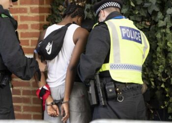Notting Hill: El festival inglés que deja cinco apuñalamientos y 230 detenidos en dos días