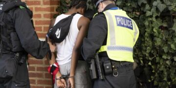 Notting Hill: El festival inglés que deja cinco apuñalamientos y 230 detenidos en dos días