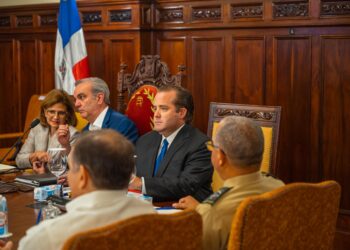 Ministro de la Presidencia instituye comité de observación licitaciones FITRAM