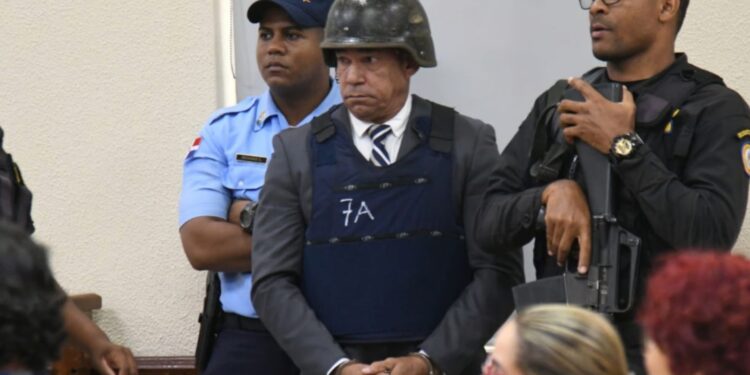 Familia de comunicador califica de “burla” pedido de Alburquerque para anular sentencia