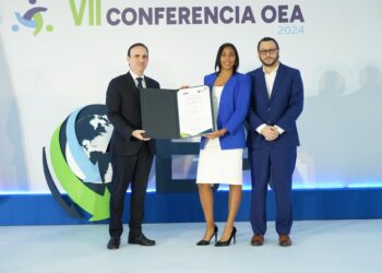 In Side Logistics Dominicana logra Certificación OEA, un paso gigante hacia la excelencia logística en RD