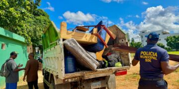 Ayuntamiento SDE recupera área verde en Los Tres Ojos para uso deportivo