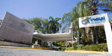 Directora INAIPI condena maltrato de una madre a su niña en SFM