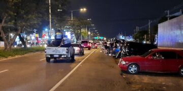 Policía apresa hombre por realizar carreras clandestinas en Sabana Grande de Boyá, Monte Plata