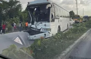 Se elevan a 3 los muertos y a 26 los heridos en accidente Verón-Bávaro