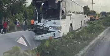 Se elevan a 3 los muertos y a 26 los heridos en accidente Verón-Bávaro