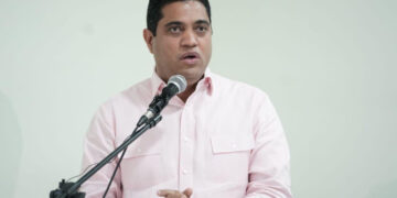 Abinader designa a Kelvin Cruz como nuevo ministro de Deportes