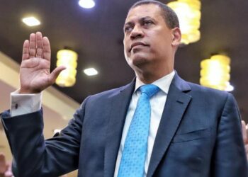 Designan a Guido Gómez Mazara como presidente de Indotel