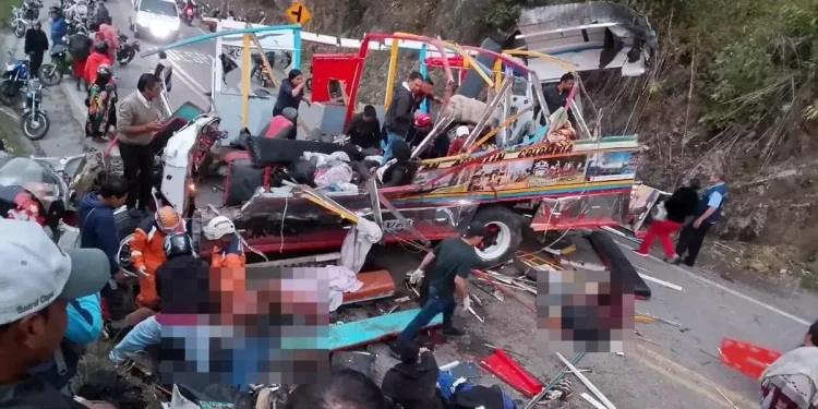 Un accidente de tráfico en Colombia se salda con al menos 8 muertos y 32 heridos