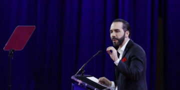 Nayib Bukele dice en la ONU que el mundo "está dividido, preocupado, hostil y sin esperanza"