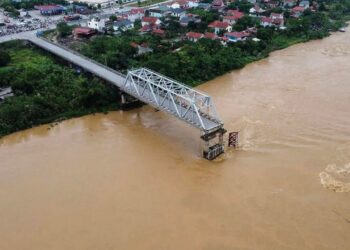 Aumentan a 87 los muertos y 70 los desaparecidos por tifón en Vietnam
