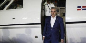 Abinader viajará este lunes a Ciudad de México para toma de posesión de Claudia Sheinbaum