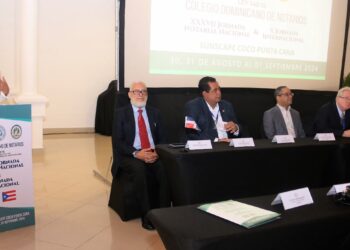 Colegio de Notarios respalda diálogo sobre reformas constitucionales y legales