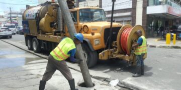 ADN refuerza operativos de limpieza de filtrantes e imbornales ante incidencia de las lluvias