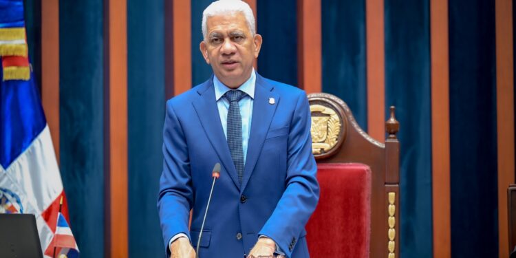 Senado escoge comisión evaluará aspirantes a miembros de JCE