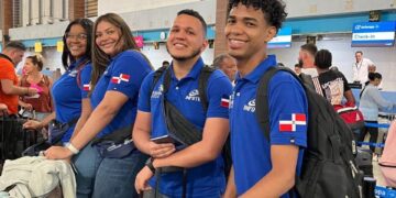 Participantes INFOTEP salen hacia Francia para representar al país en WorldSkills Lyon 2024