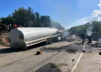 Sube a 20 el número de víctimas mortales tras explosión de camión cisterna en Haití