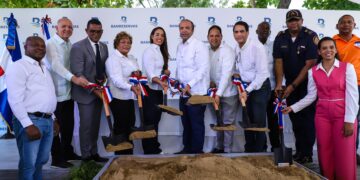 ASDN y Banreservas dan primer palazo para remozamiento de parques del municipio