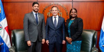 Senador Gustavo Lara Salazar y presidente de la Suprema Corte de Justicia valoran como prioridad, puesta en funcionamiento del Distrito Judicial de Haina