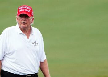 Detenido en campo de golf de Trump pretendía «atacar al expresidente»