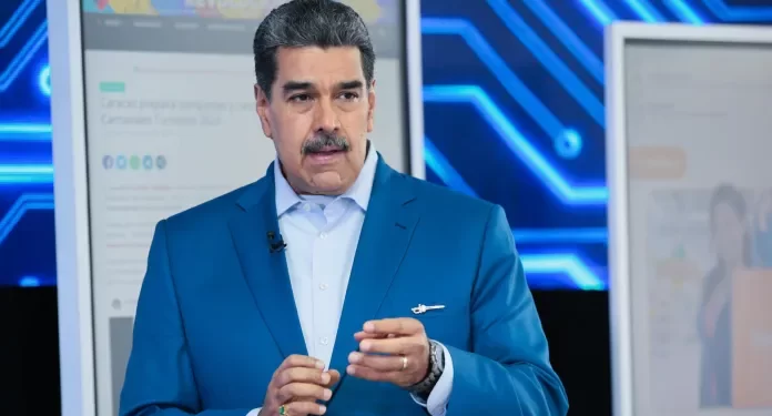 Maduro “respeta” decisión de González Urrutia de salir de Venezuela