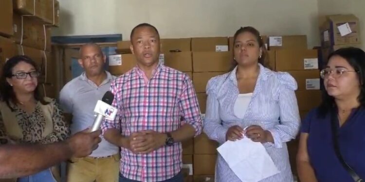 Entregan donación de medicamentos de alto costo en Constanza