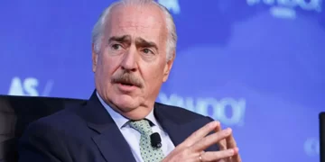 Exlíderes iberoamericanos denuncian a Maduro ante la Fiscalía de la CPI