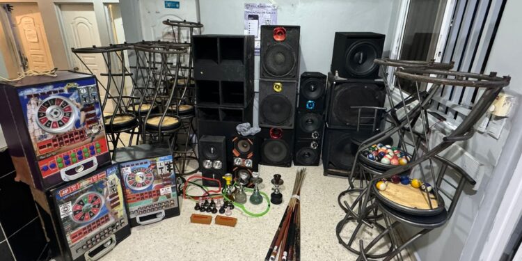 Policía realiza operativos antiruidos y preventivos en Villa Mella