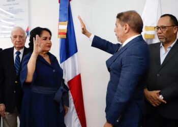 Ministro de Agricultura posiciona a Maritza Altagracia López como nueva directora del IDECOOP