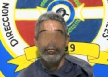 Policía apresa en Barahona a hombre buscado por estafa desde 2022 en Santiago