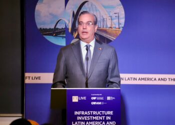 Presidente Abinader destaca estabilidad económica y oportunidades de inversión en RD