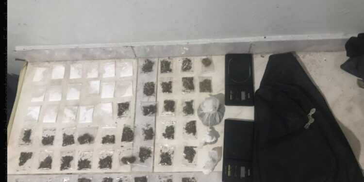 Policía desmantela centro de distribución de sustancias narcóticas en El Naranjo de San Luis, SDE