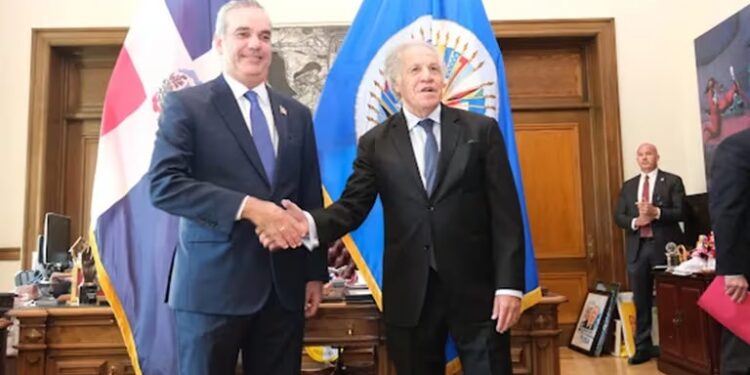 Almagro y Abinader condenaron a la dictadura de Maduro por la represión ilegal y la crisis que agrava la pobreza en Venezuela