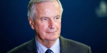 Emmanuel Macron nombró primer ministro de Francia a Michel Barnier tras casi dos meses de bloqueo político