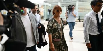 Hombre que drogaba a su mujer para que la violaran se declara enfermo para declarar