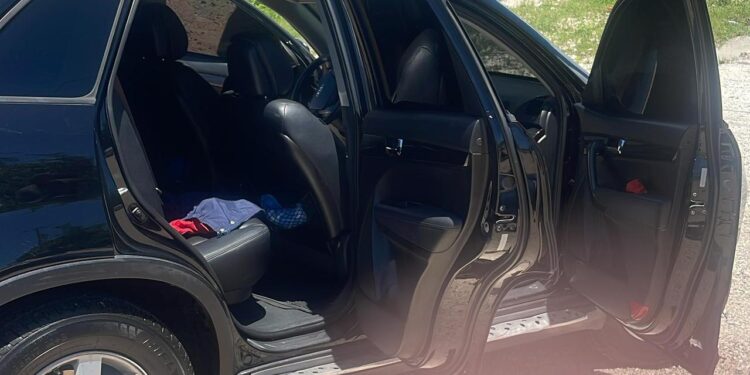 PN desmantela banda dedicada a romper vehículos en Juan Dolio, SPM