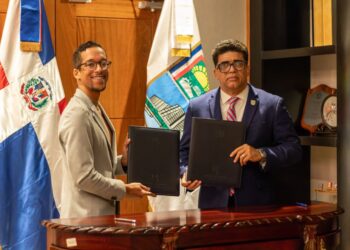 Parley for the Oceans y la ASDE firman acuerdo para la prevención de la basura marina