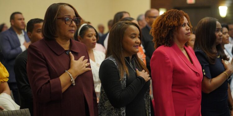 Estudios de UNICEF y Minerd muestran mejoras importantes en los aprendizajes de lectura, escritura y matemática con el programa CON BASE